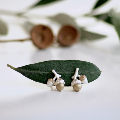 Acorn earrings small new silver