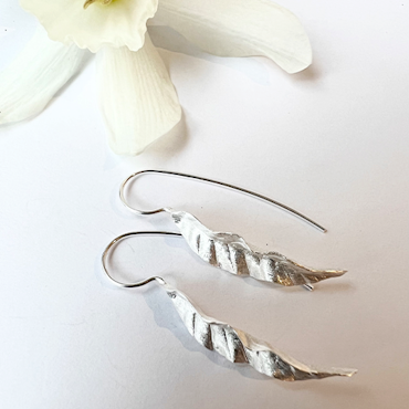 Thin Leaves Earrings - Silver
