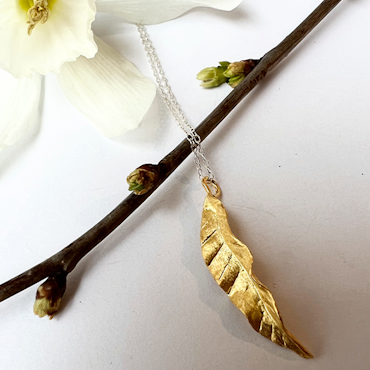 Thin Leaves Necklace - Gold