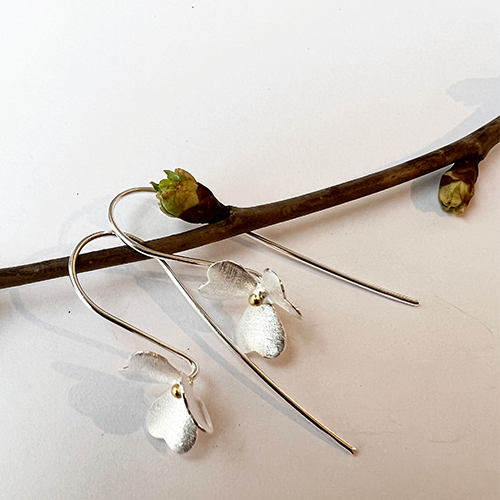 Facile Flower Earrings - Silver