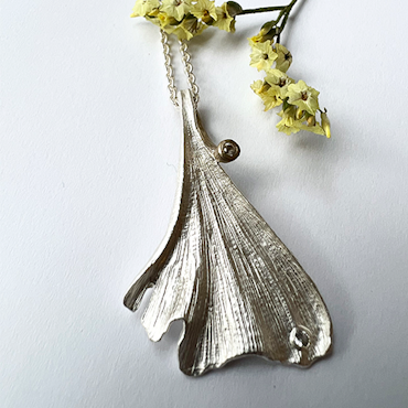 Ginza Ginkgo Leaf Necklace - Silver