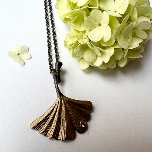 Kyoto Ginkgo Halsband - Brons/Guld