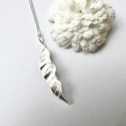 Thin Leaves Necklace - Silver