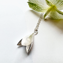 Tulips Necklace - Silver