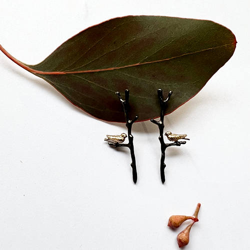 Petite Humble Swallow Earrings - Bronze