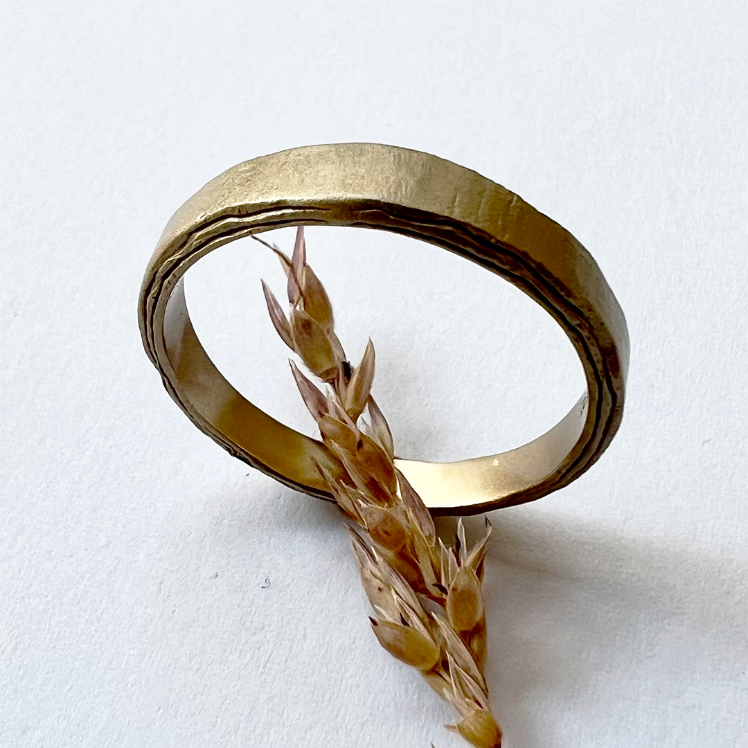 Misty Forest Rustic Mens Ring - 14K Gold