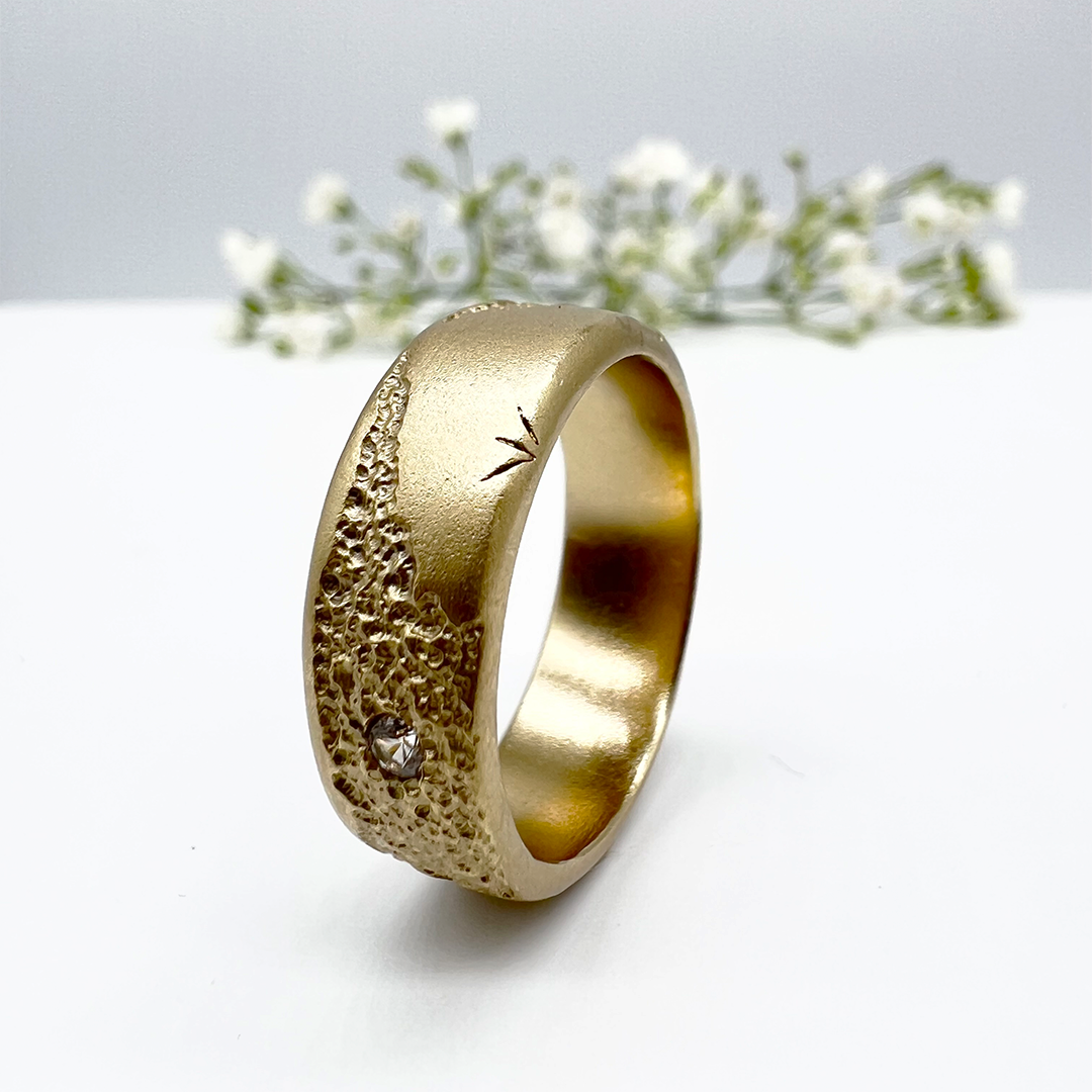 Misty Forest "World" Ring - Förgyllt med 14K Guld