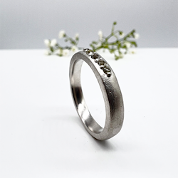 Misty Forest Water Ring - 18K White Gold with Rhodium