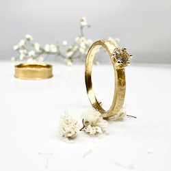 Misty Forest "Raindrop" Ring - 18K Gulguld