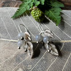 Dewdrop Meadow Earrings - Silver