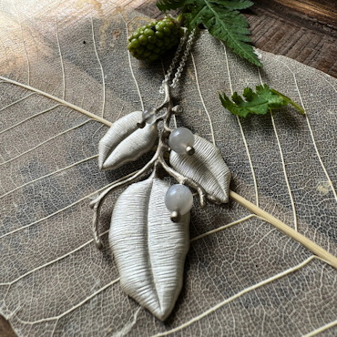 Willow Whisper Necklace - Silver