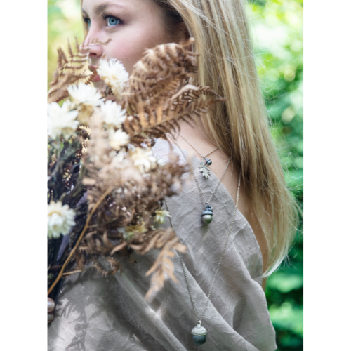 Necklace Seeds of the Oak- Gold/Bronze