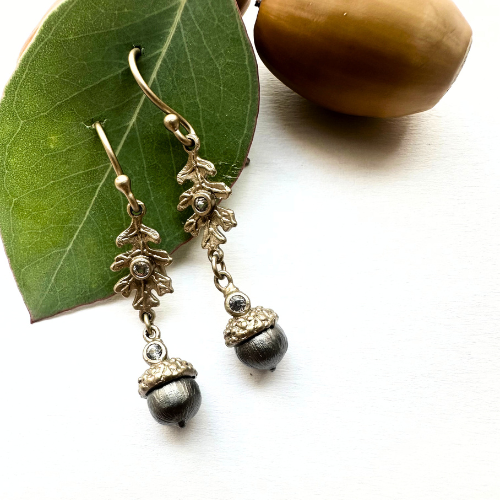 Earrings Acorn Twig - Gold/Bronze