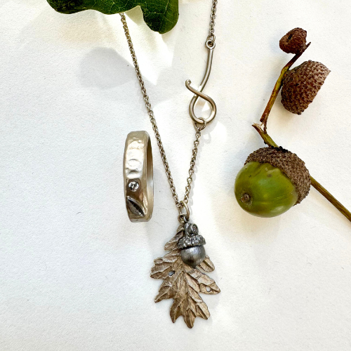 Necklace Tiny Mighty Oak - Gold/Bronze