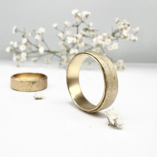 Misty Forest Urban Mens Ring - 14K Gold