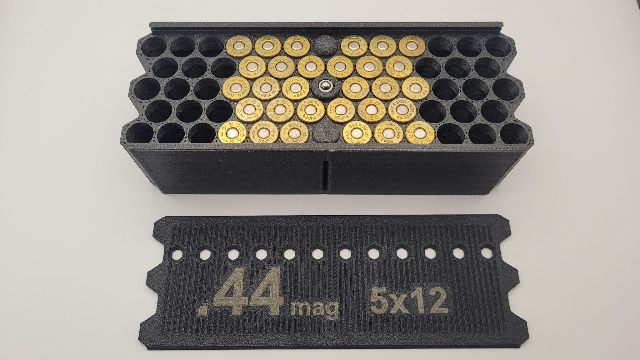 .44mag Bikube
