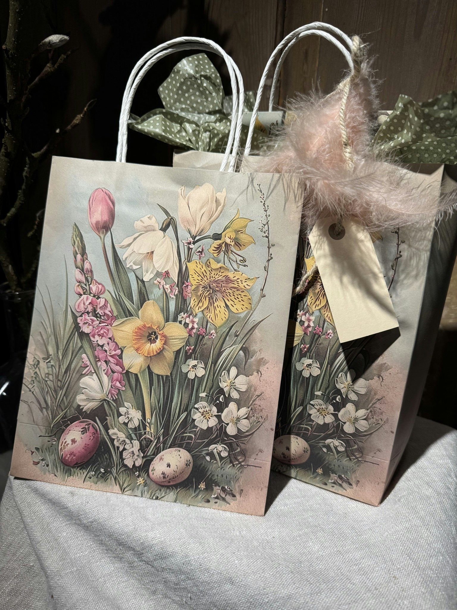 Presentpåse med Vårmotiv