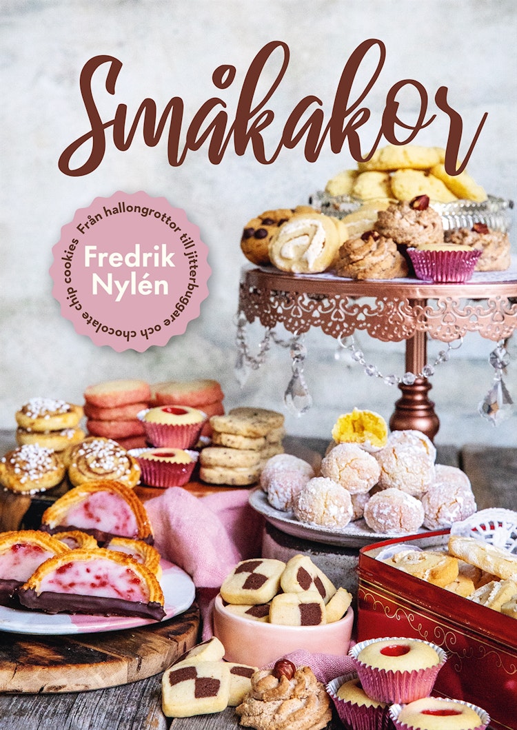 Småkakor : Från hallongrottor till jitterbuggare och chocolate chip cookies - finns i Rutströms bokhandel