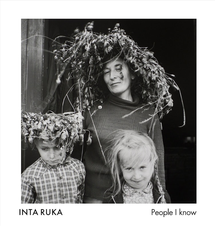 People I know - finns i Rutströms bokhandel