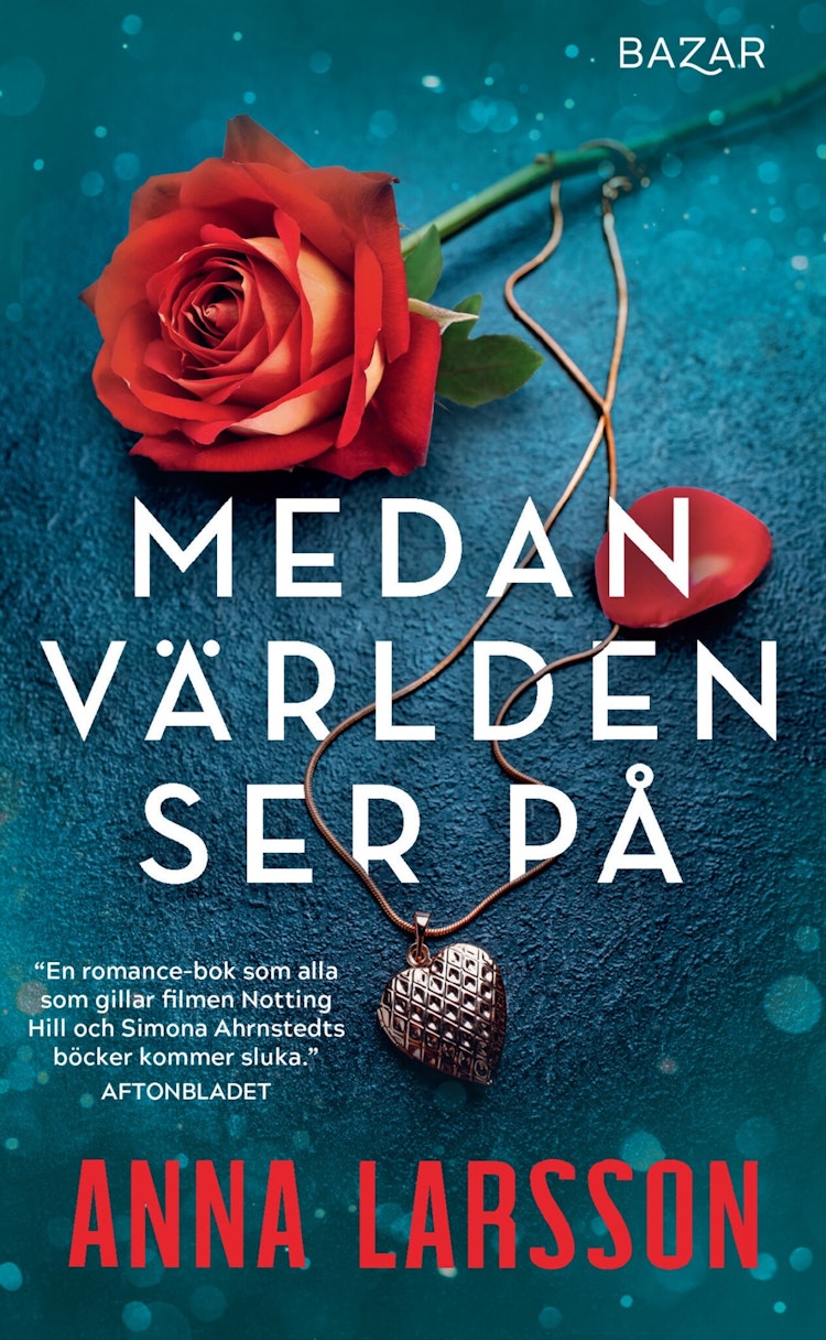 Medan världen ser på - finns i Rutströms bokhandel
