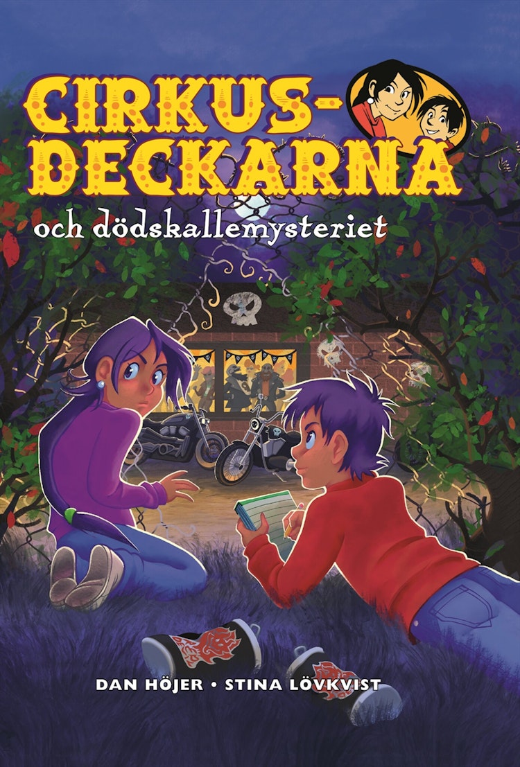 Cirkusdeckarna och dödskallemysteriet  - finns i Rutströms bokhandel