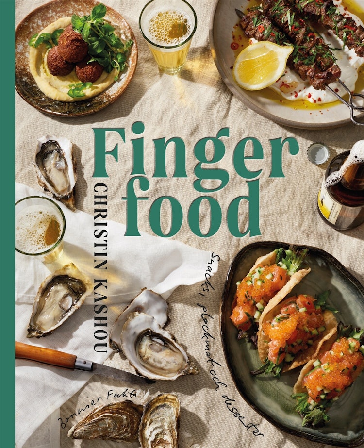 Finger food - snacks, plockmat och desserter - finns i Rutströms bokhandel