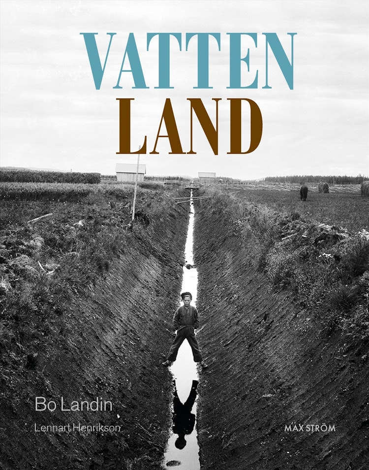 Vatten – Land - finns i Rutströms bokhandel