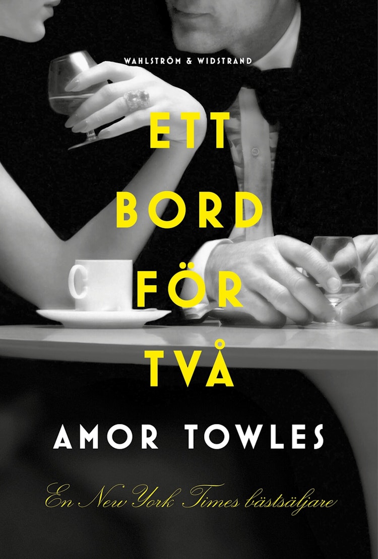 Ett bord för två - finns i Rutströms bokhandel