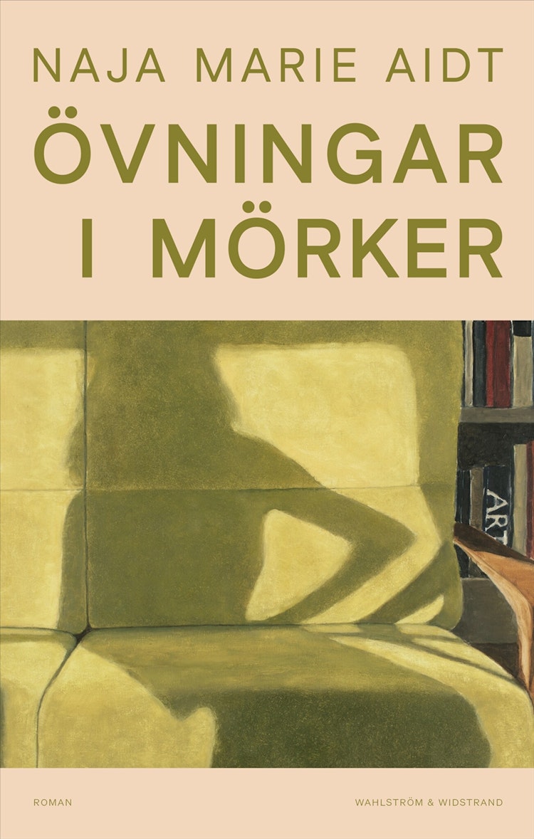 Övningar i mörker - finns i Rutströms bokhandel
