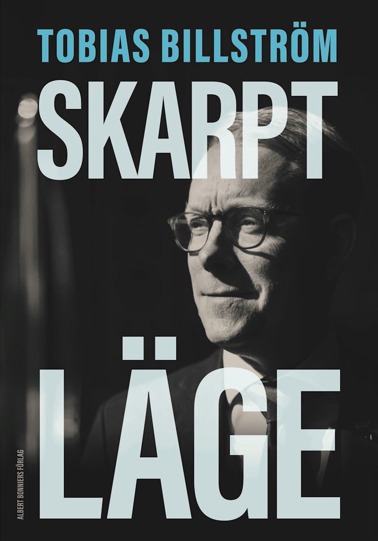 Skarpt läge - finns i Rutströms bokhandel