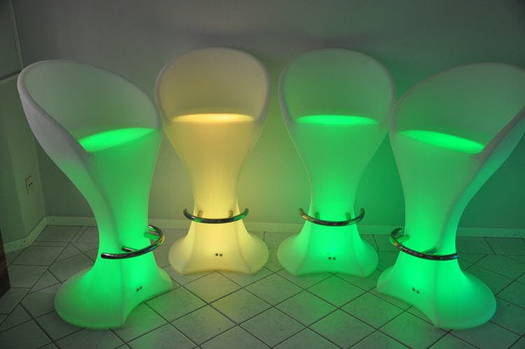LED barstolar med fotstöd - Uppladdningsbara