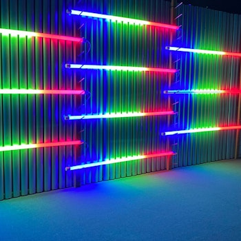Hyr LED vägg med LED Sticks - Valfri färg
