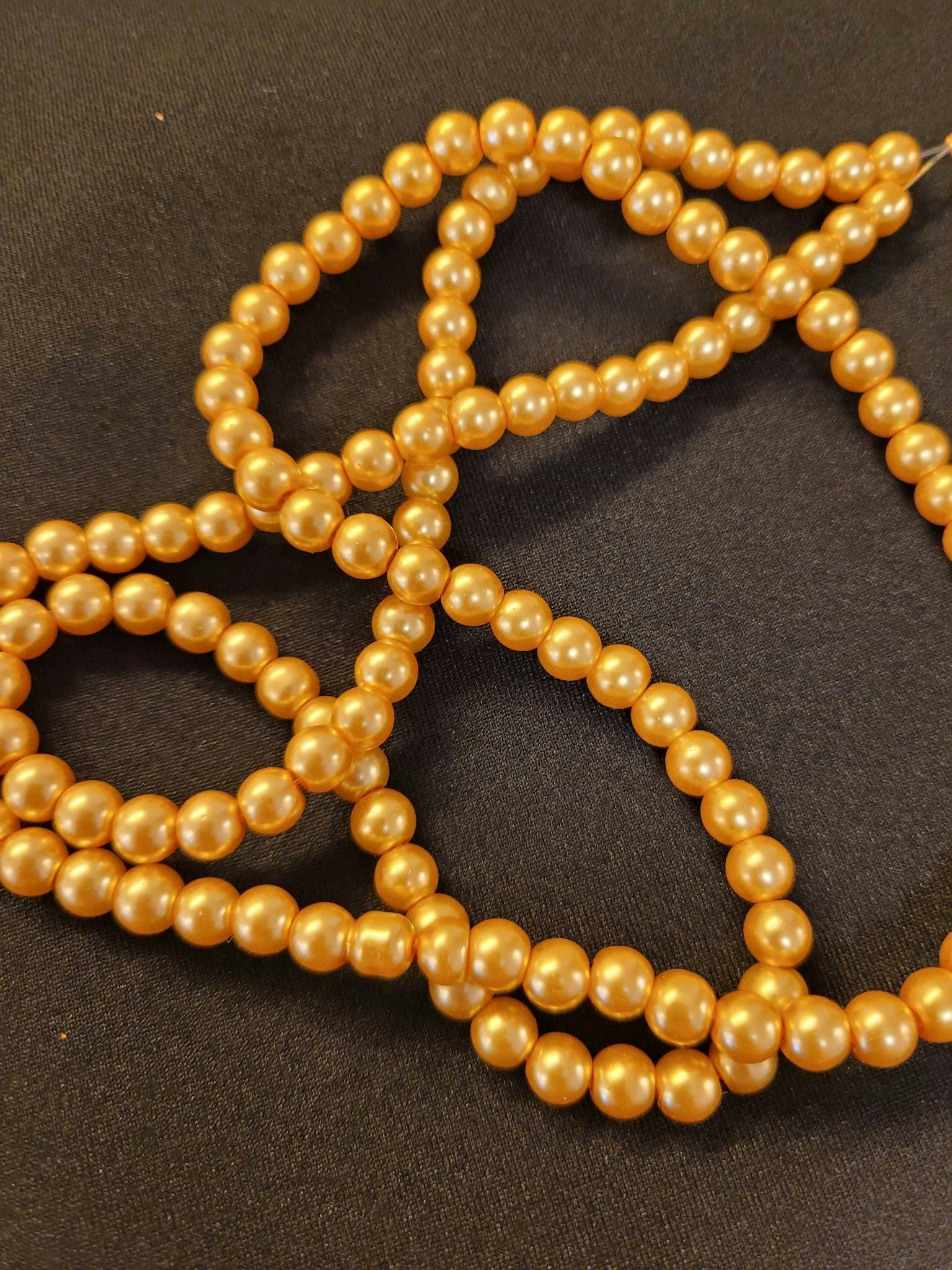 276  6~7mm pärlemo glaspärlor på sträng GOLD