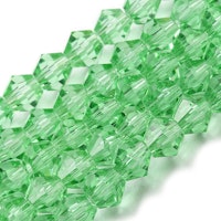 2090 Glaspärla bicone 4mm på sträng grön