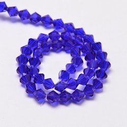 3095 Glaspärlor bicones 6mm på sträng transparent dark blue
