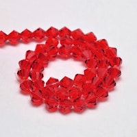 3096 Glaspärlor bicones 6mm på sträng transparent red