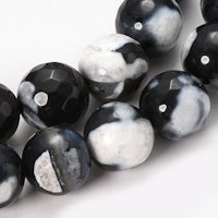 3114 Dragon vein agat 8mm creamy white