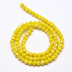 1904 Glaspärlor 4mm fasetterad yellow pläterad rund