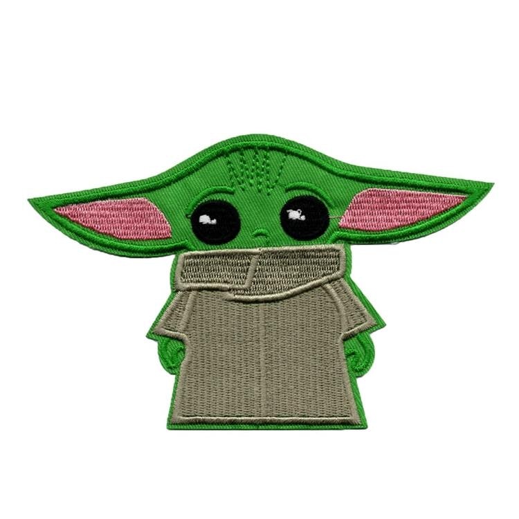 Baby Yoda (L)