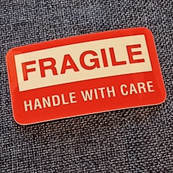 Fragile - Klistermärke