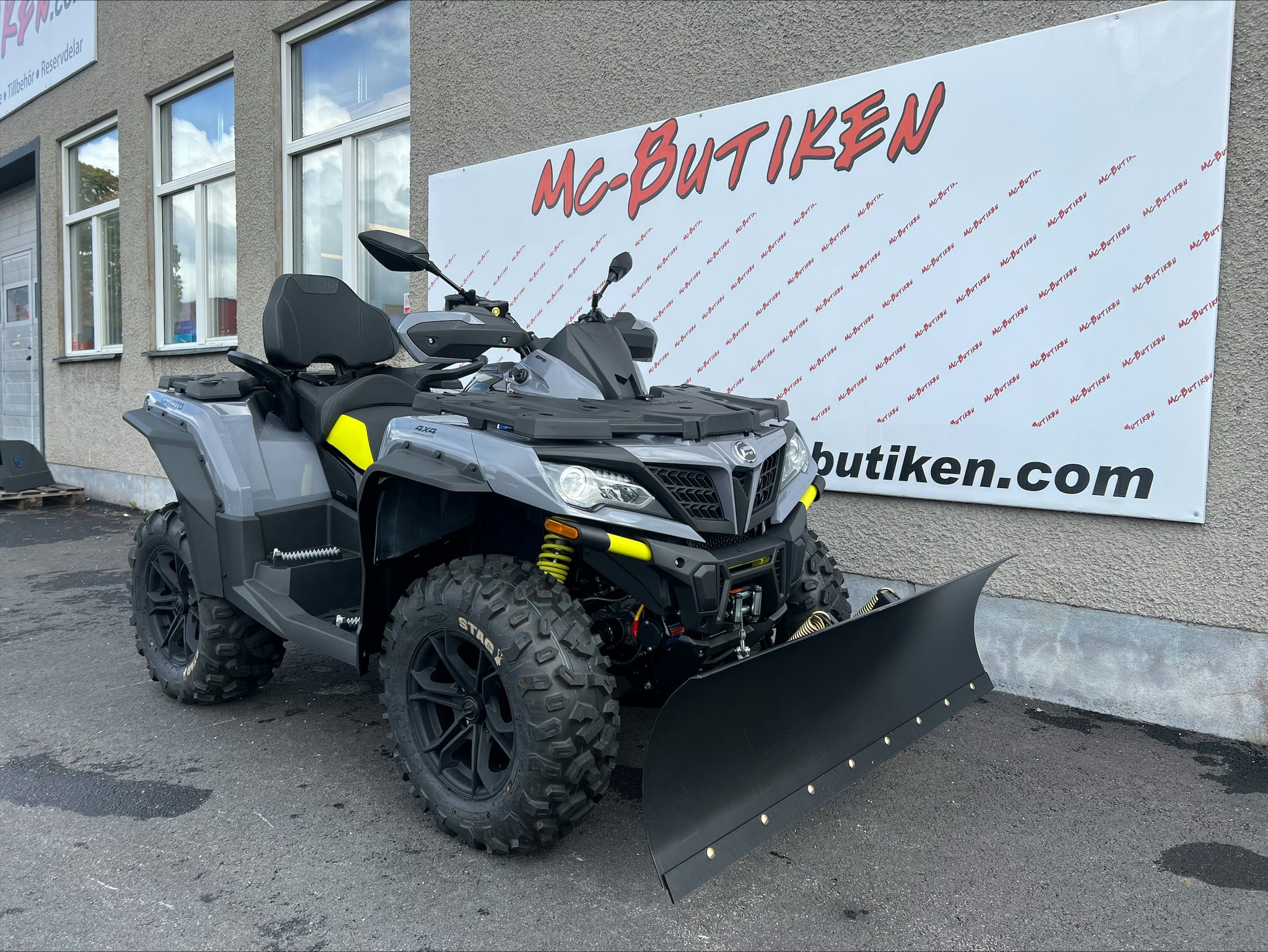 CFMOTO CFORCE 1000 Endast 2mil (SÅLD)