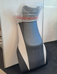 Sadel vit & svart - CFORCE 550 / 600