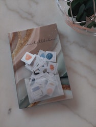 Kristallboken + Kristallklistermärken bundle