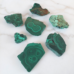 Malakit slabs