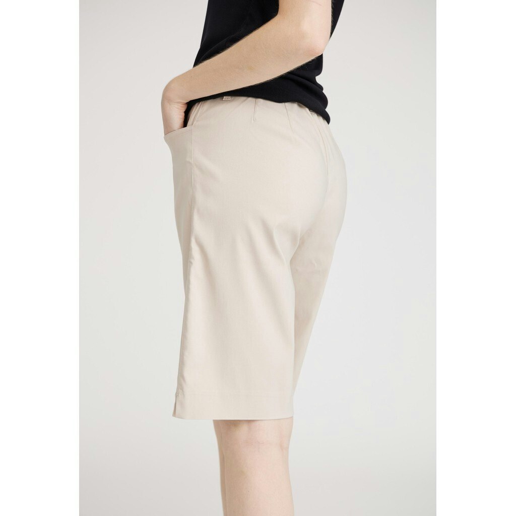 Donna loose shorts sand