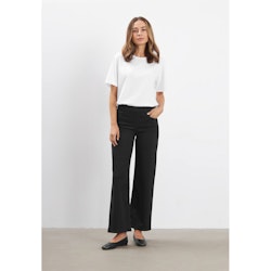 Donna loose black denim