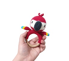 VIRKMÖNSTER Bitring Papegoja • Baby skallra • amigurumi virkbeskrivning • crochetbykim • PDF