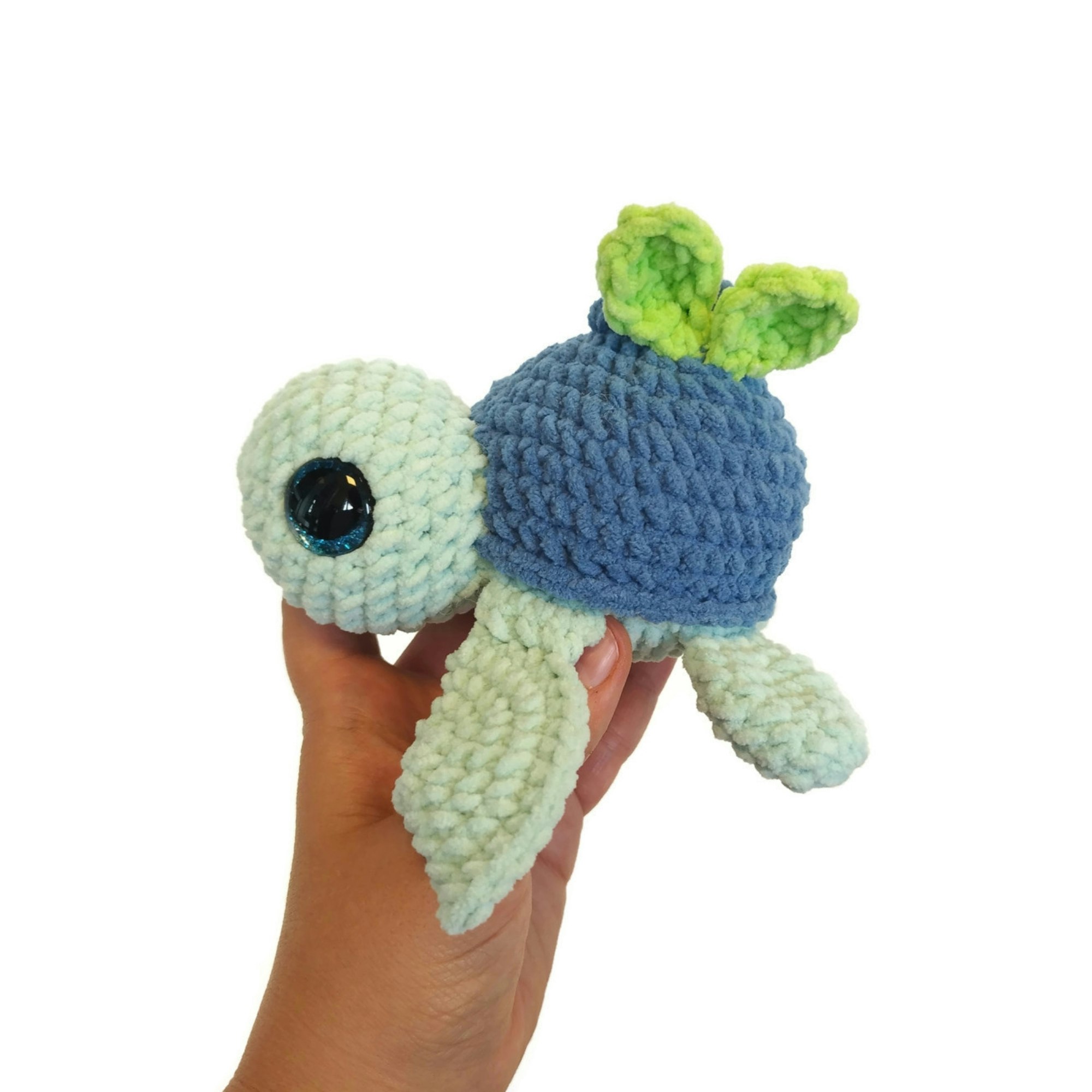 Amigurumi kit Sköldpadda Turtellini Blåbär Junior • Virkset gosedjur • DIY-kit • Crochetbykim