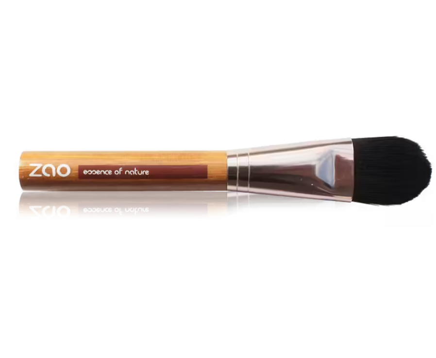 Zao Foundation Brush