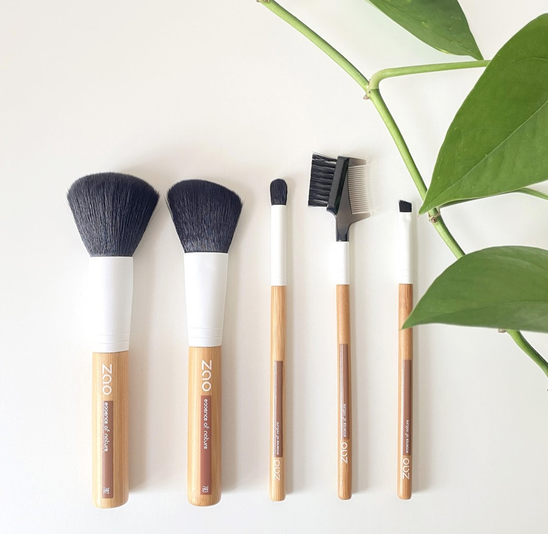 Zao Powder Brush